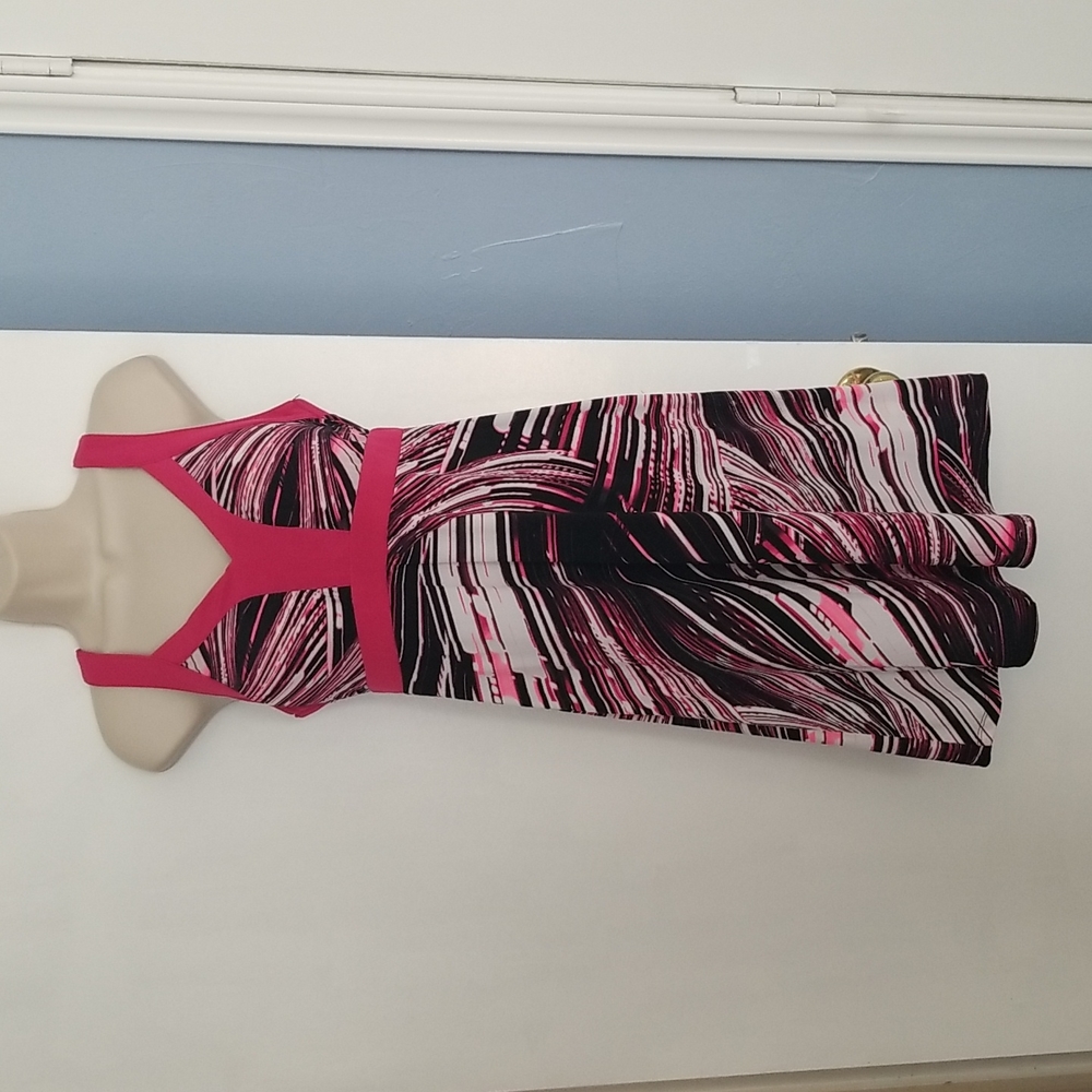 DryTek Sport Dress Small black/pink NWOT